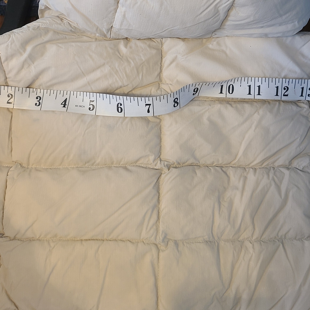 Columbia Medium Women's Cream Puffer Vest Down Filled NWT - Picture 12 of 16